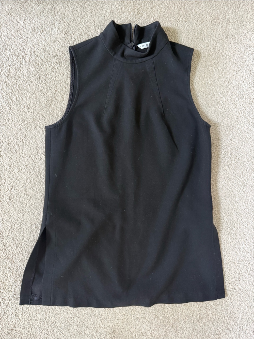 Trina Turk Black shift dress